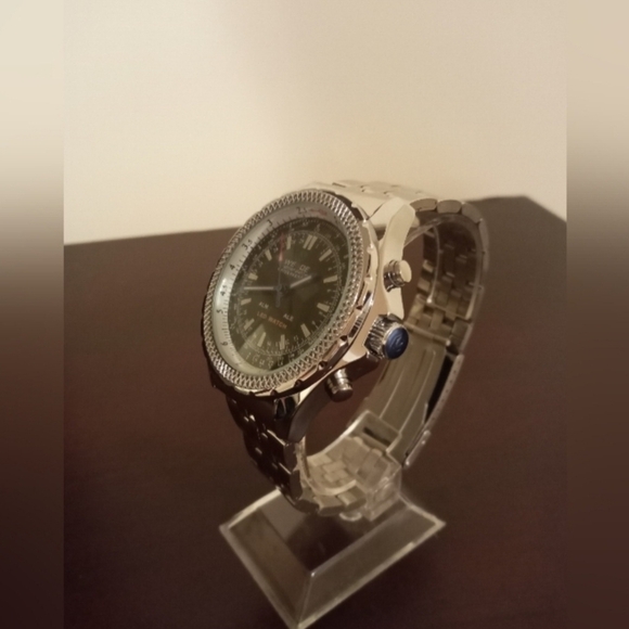 New Black Weide Sport LED Men’s Fashion Watch with box - Picture 2 of 4